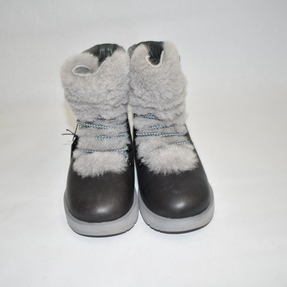 New! Ugg Viki Waterproof Winter Boot Gray Leather Size 5.5  UGG Viki Waterproof Gray Boot Size 6.5 1017493